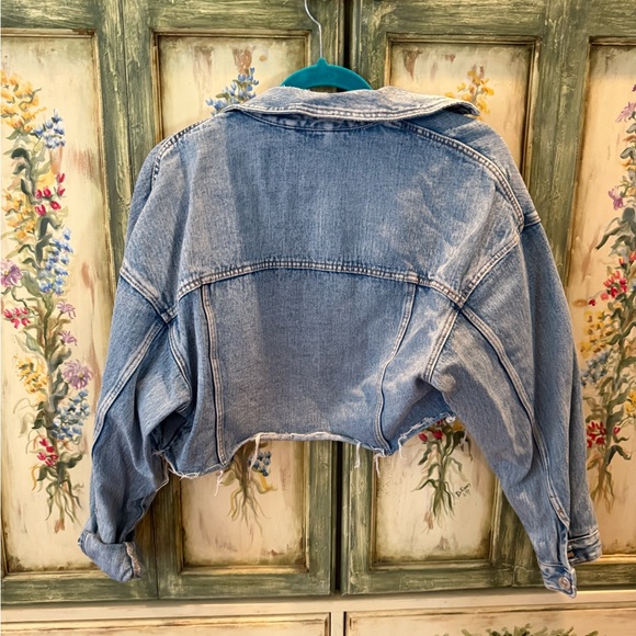 Cropped Zara Jean jacket - Picture 2 of 2